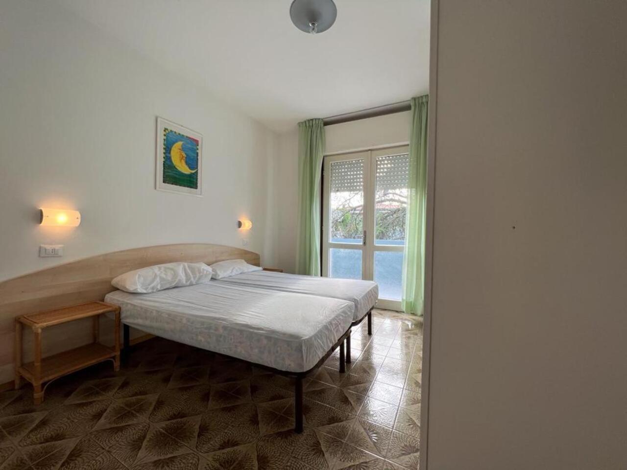 Condominio Ivelca Lignano Sabbiadoro Buitenkant foto