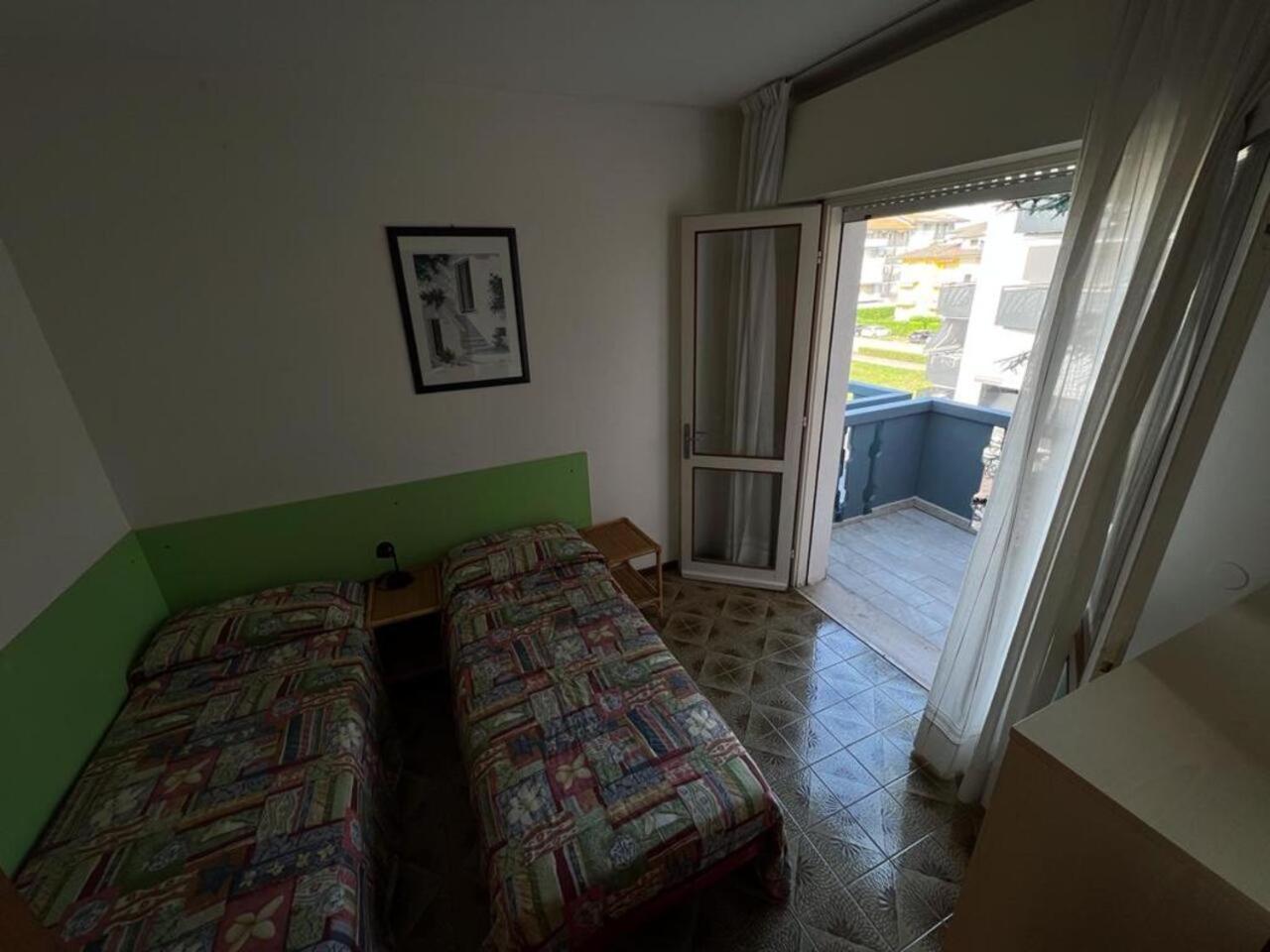 Condominio Ivelca Lignano Sabbiadoro Buitenkant foto