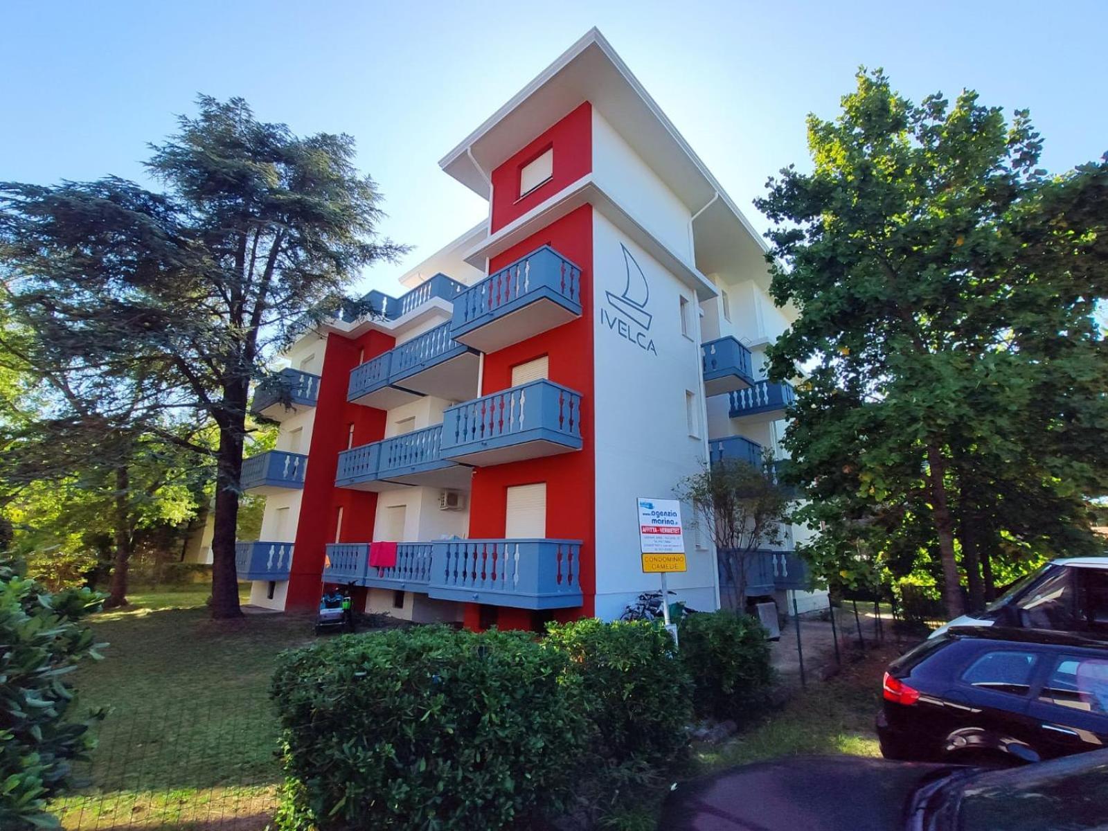 Condominio Ivelca Lignano Sabbiadoro Buitenkant foto