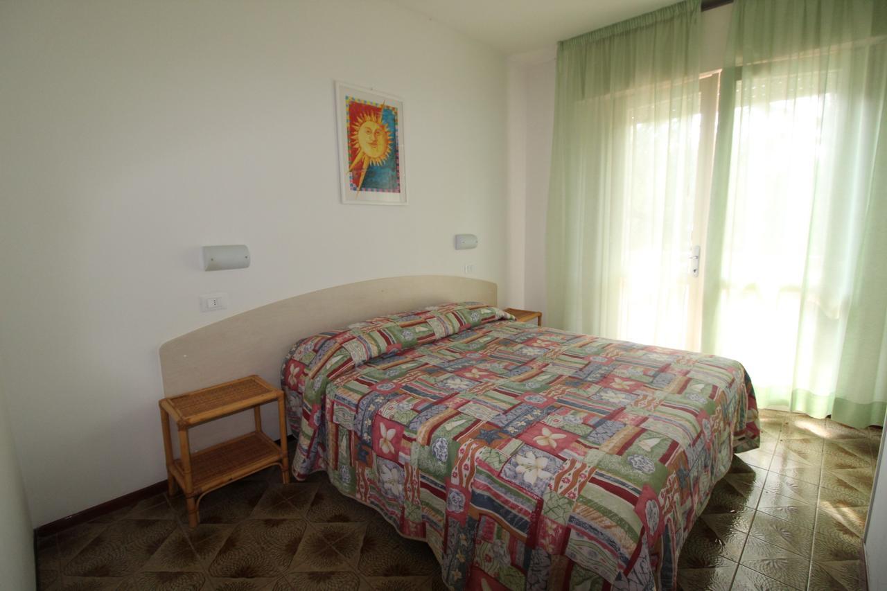 Condominio Ivelca Lignano Sabbiadoro Buitenkant foto